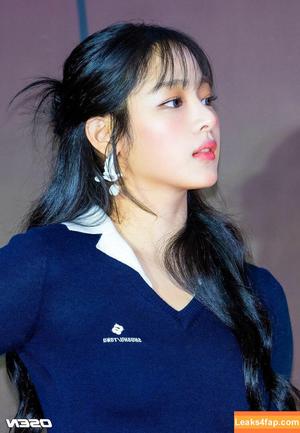 WomenK-pop photo #4333