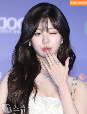 WomenK-pop photo #4352