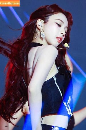 WomenK-pop photo #4465