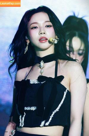 WomenK-pop photo #4466