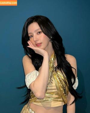 WomenK-pop photo #4648