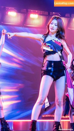 WomenK-pop photo #4669