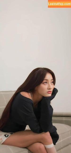 WomenK-pop photo #4675