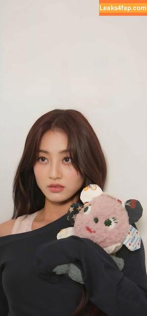 WomenK-pop photo #4679