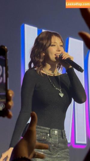 WomenK-pop photo #4718