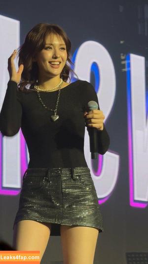 WomenK-pop photo #4720