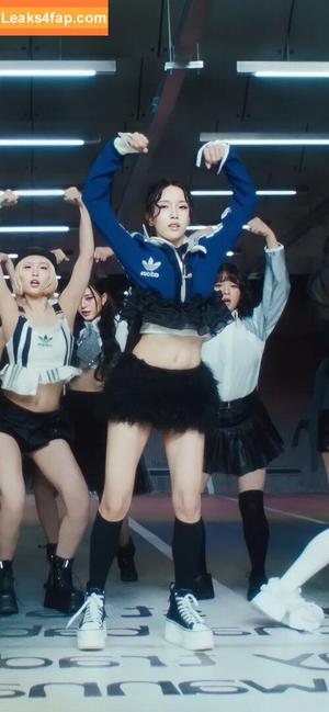 WomenK-pop photo #4728