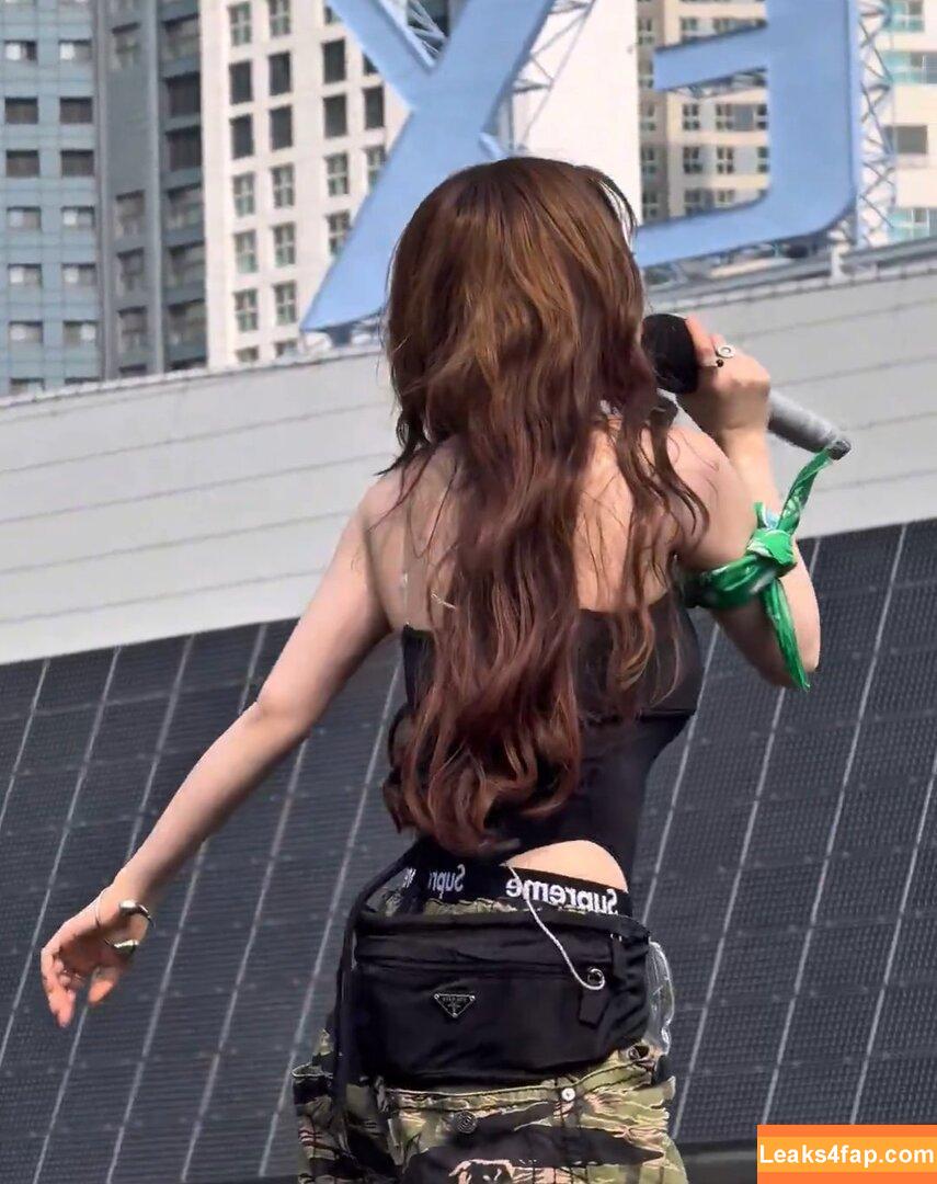 WomenK-pop /  leaked photo photo #5301