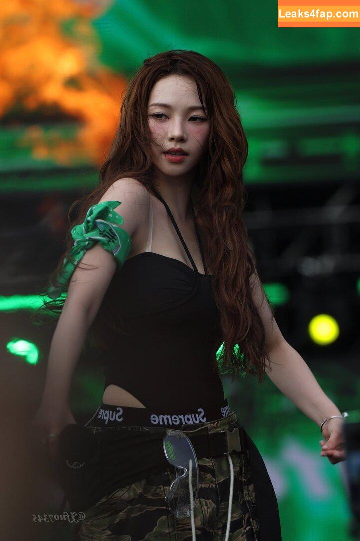 WomenK-pop /  leaked photo photo #5310