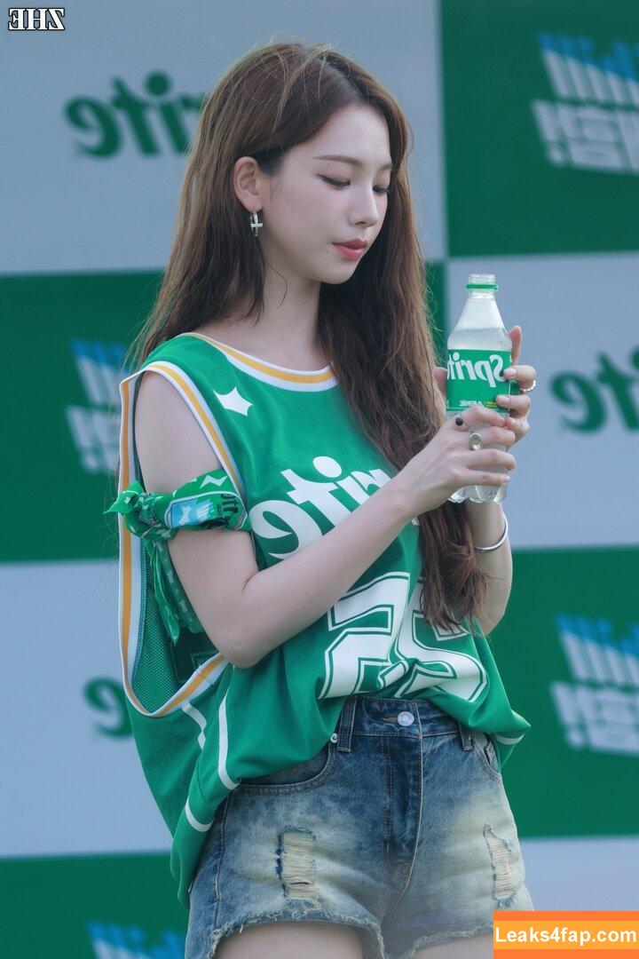 WomenK-pop /  leaked photo photo #5314