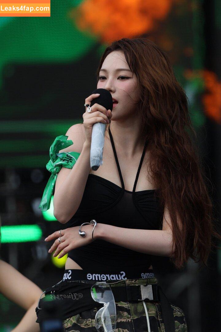 WomenK-pop /  leaked photo photo #5316