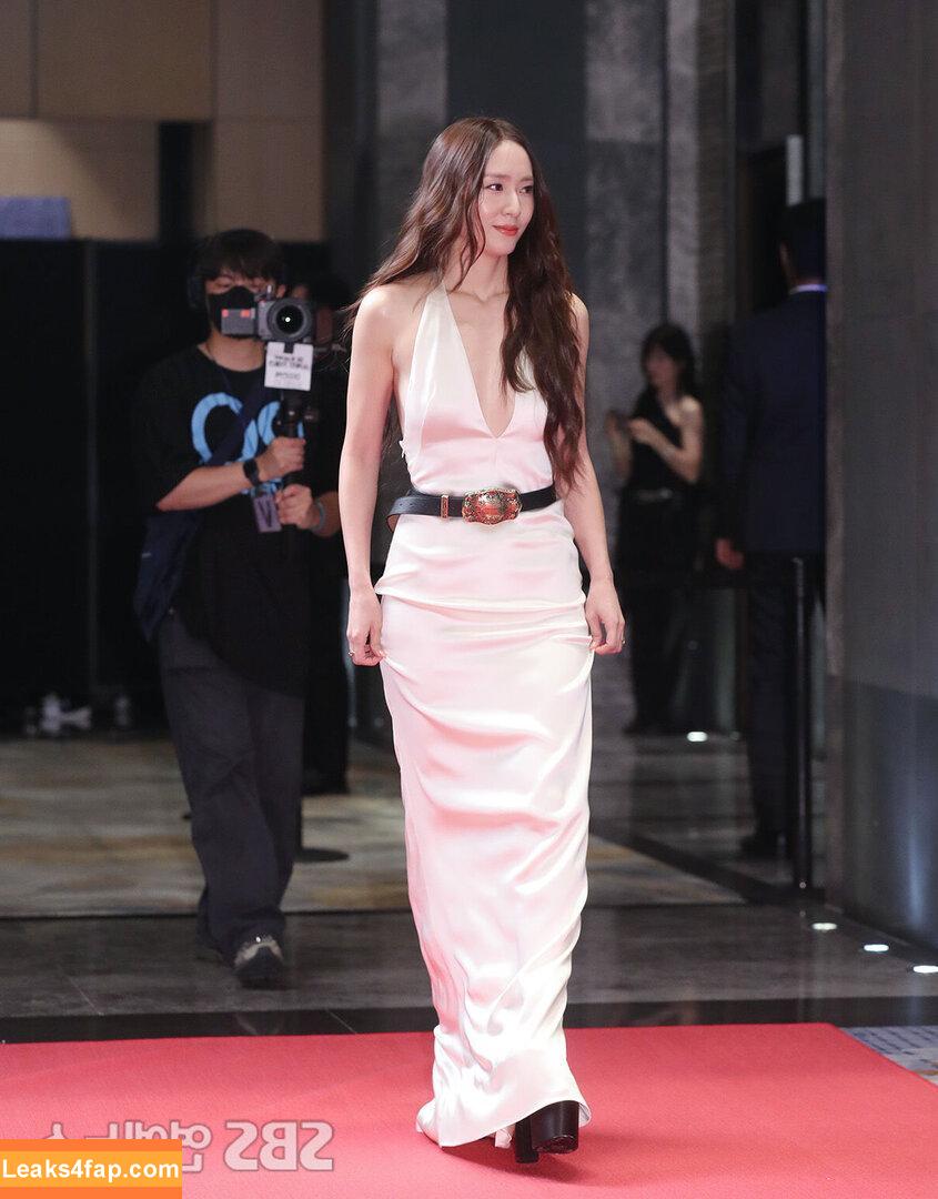 WomenK-pop /  leaked photo photo #5442