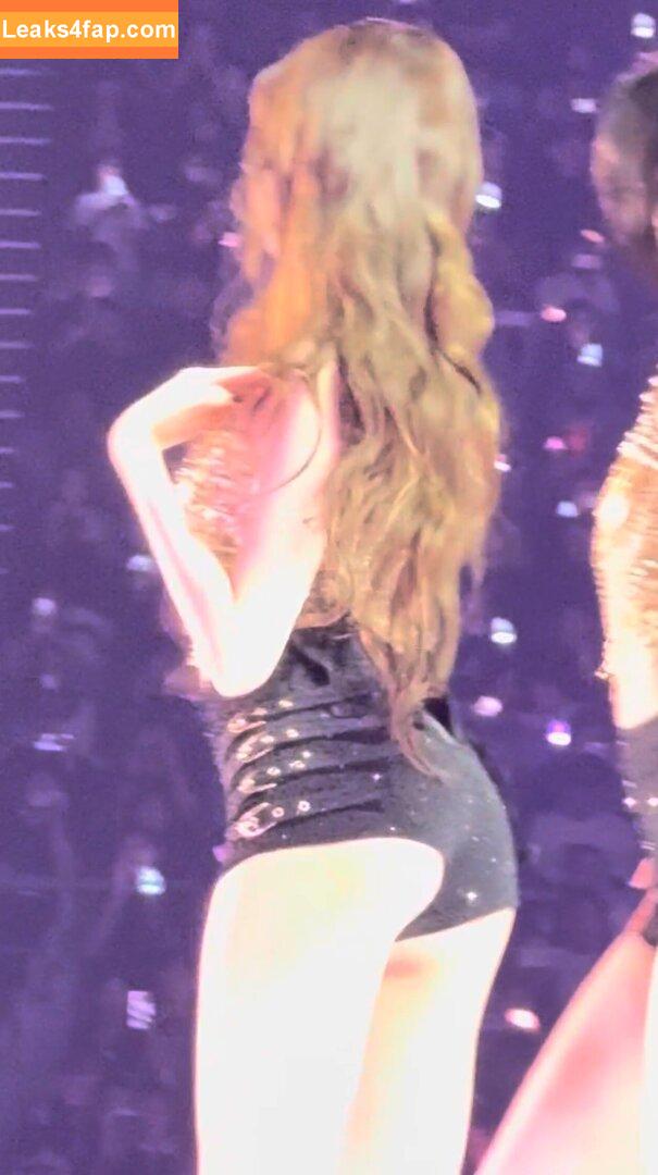 WomenK-pop /  leaked photo photo #5476