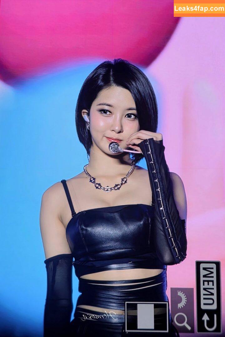 WomenK-pop /  слитое фото фото #5569