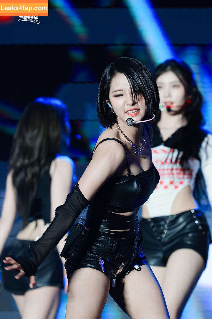 WomenK-pop /  слитое фото фото #5577