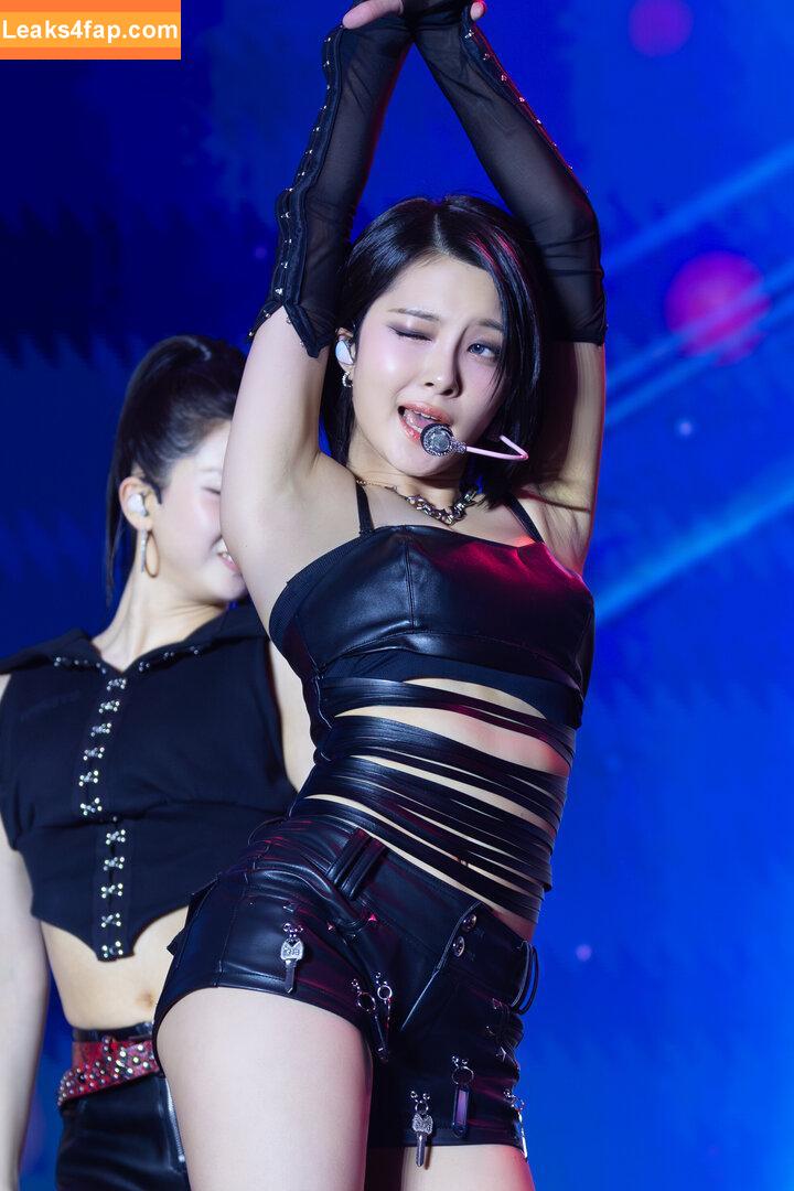 WomenK-pop /  слитое фото фото #5580