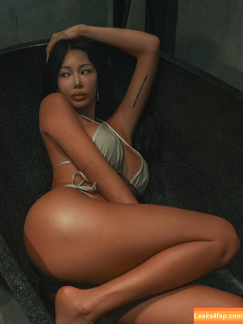 WomenK-pop /  leaked photo photo #5672