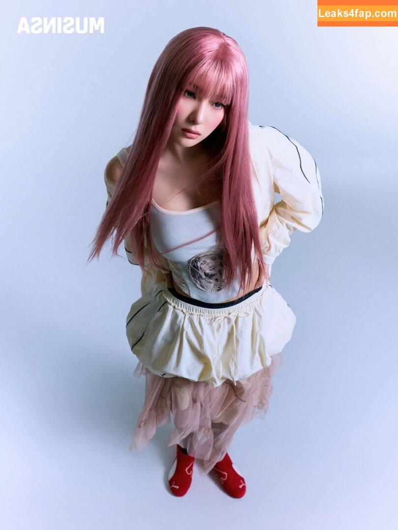 WomenK-pop /  leaked photo photo #5691