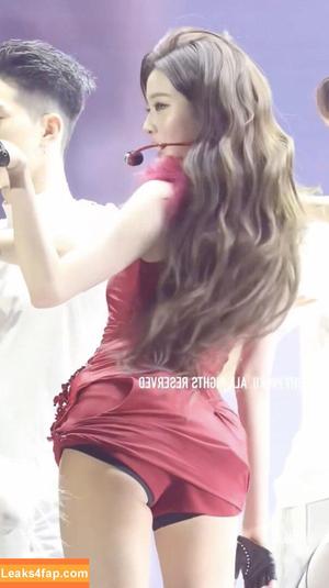 WomenK-pop photo #5480