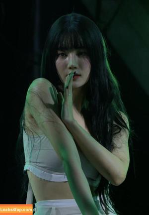 WomenK-pop photo #5500