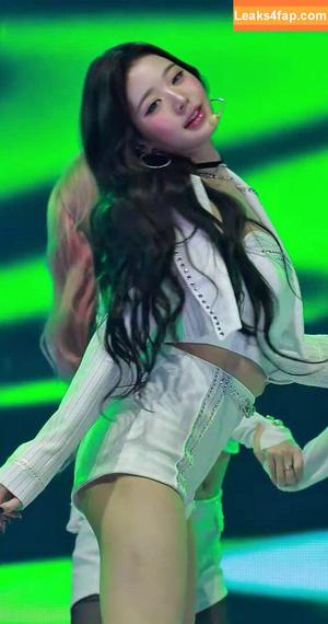 WomenK-pop photo #5567