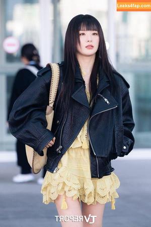 WomenK-pop photo #5717