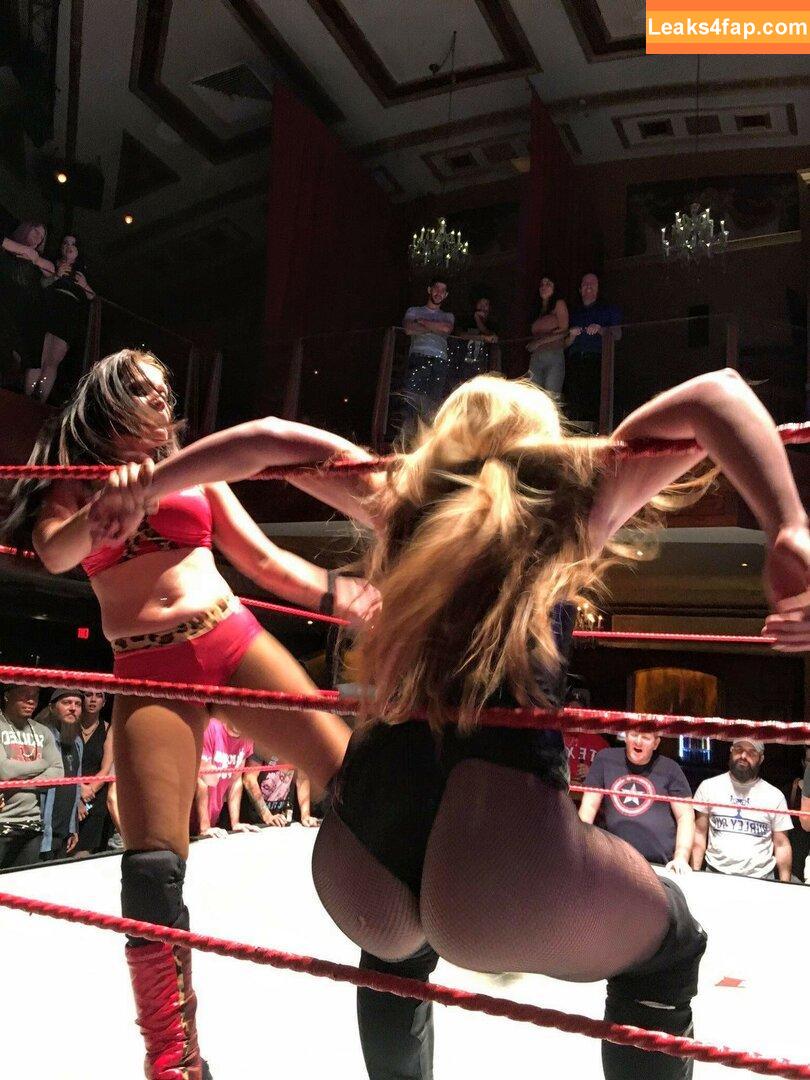 WomenWrestling / No Real Names / thekierahogan_ / wowsuperheroes leaked photo photo #0144