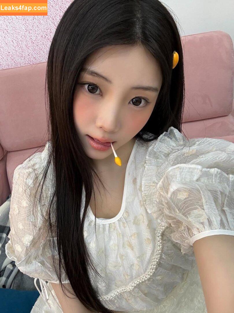 Wonhee / ILLIT / ILLIT_official... / https: / illit_official leaked photo photo #0049