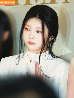 Wonhee photo #0006