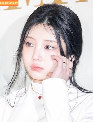 Wonhee photo #0013