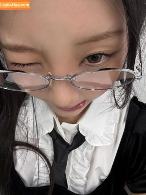 Wonhee photo #0017