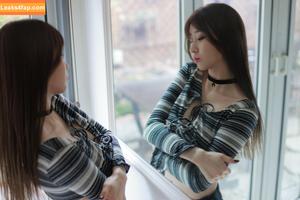 Woohyeon photo #0030