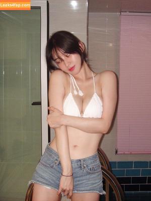 Woohyeon photo #0620