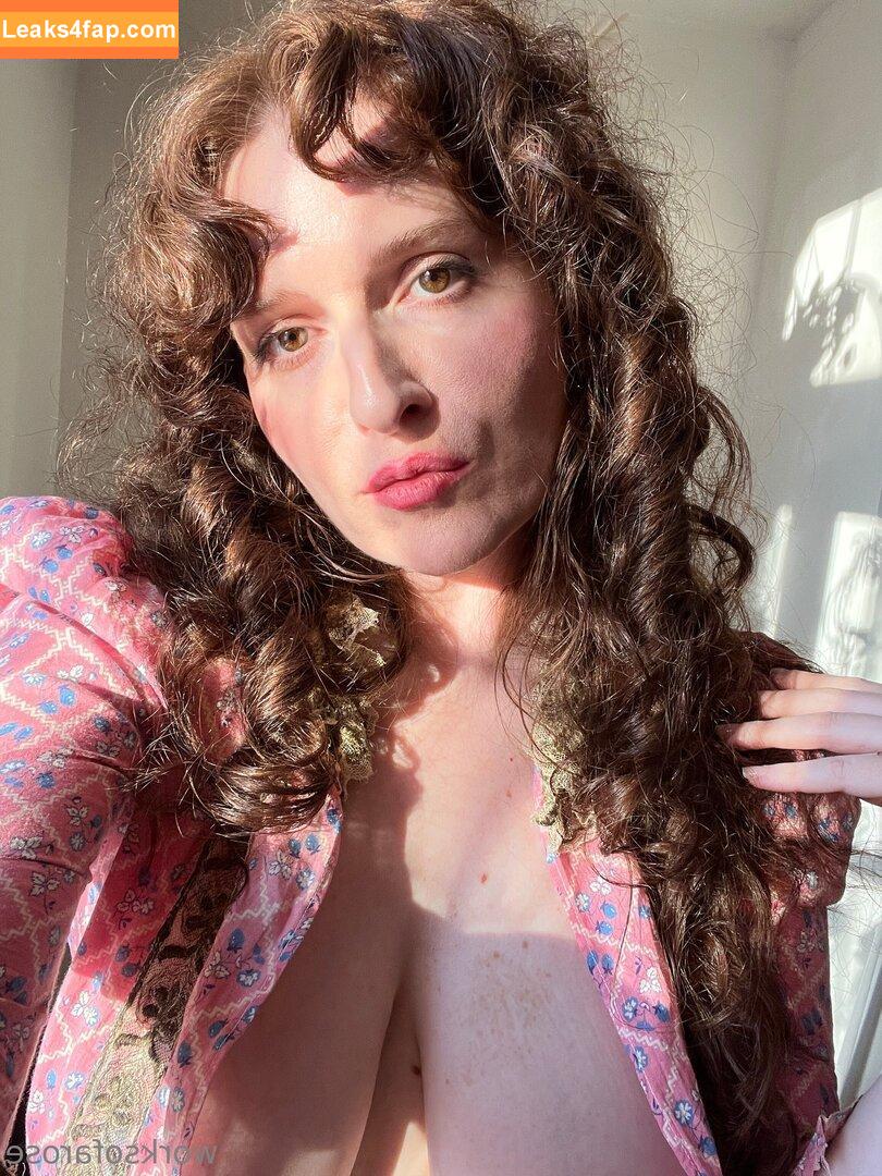 worksofarose / ___a._rose__ / ___a_rose__ leaked photo photo #0015