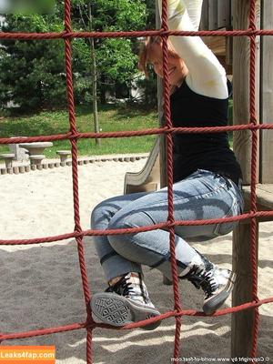 Worldoffeet photo #0211