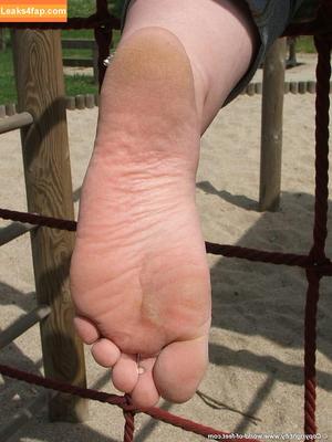 Worldoffeet photo #0229