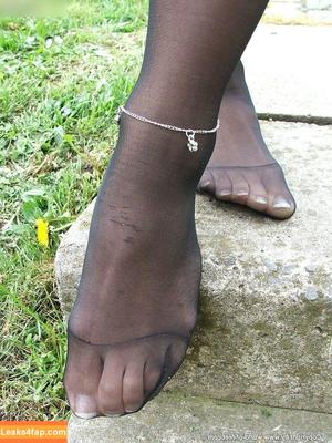 Worldoffeet photo #0351