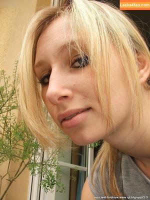 Worldoffeet photo #0701