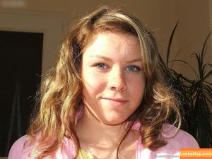 Worldoffeet photo #1211