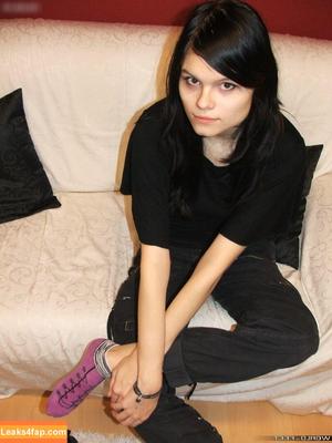 Worldoffeet photo #1273