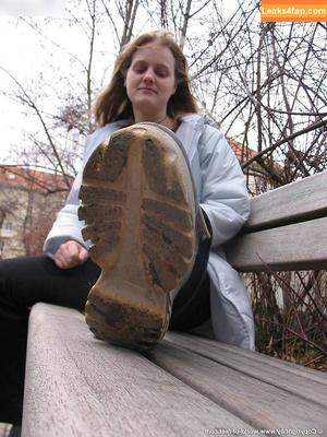 Worldoffeet photo #1329