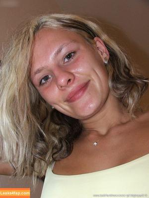 Worldoffeet photo #1719