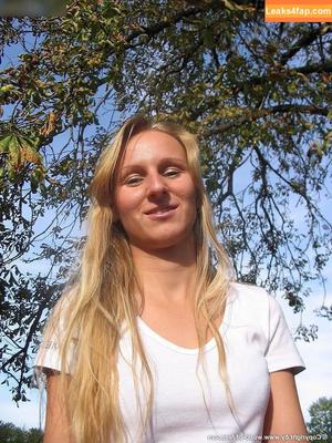 Worldoffeet photo #2229