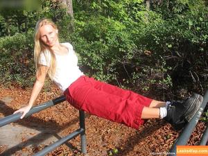 Worldoffeet photo #2233