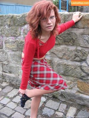 Worldoffeet photo #2367