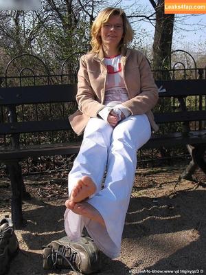 Worldoffeet photo #2393