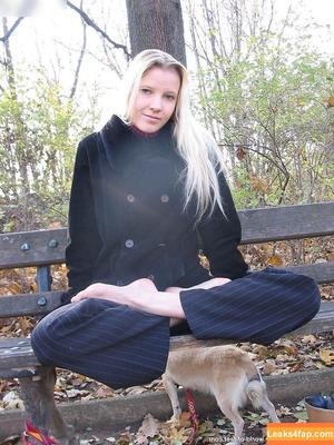 Worldoffeet photo #2529