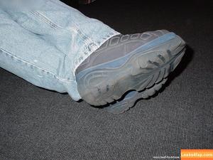 Worldoffeet photo #3003