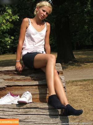 Worldoffeet photo #3042