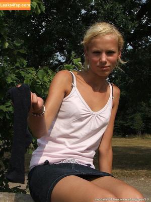 Worldoffeet photo #3050